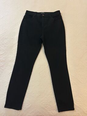 Black d.jeans